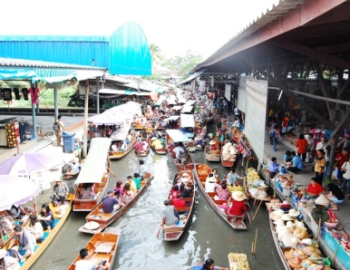 Floating Market
